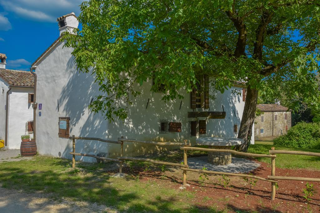 Traditional Stone House Kotli Бузет Екстериор снимка